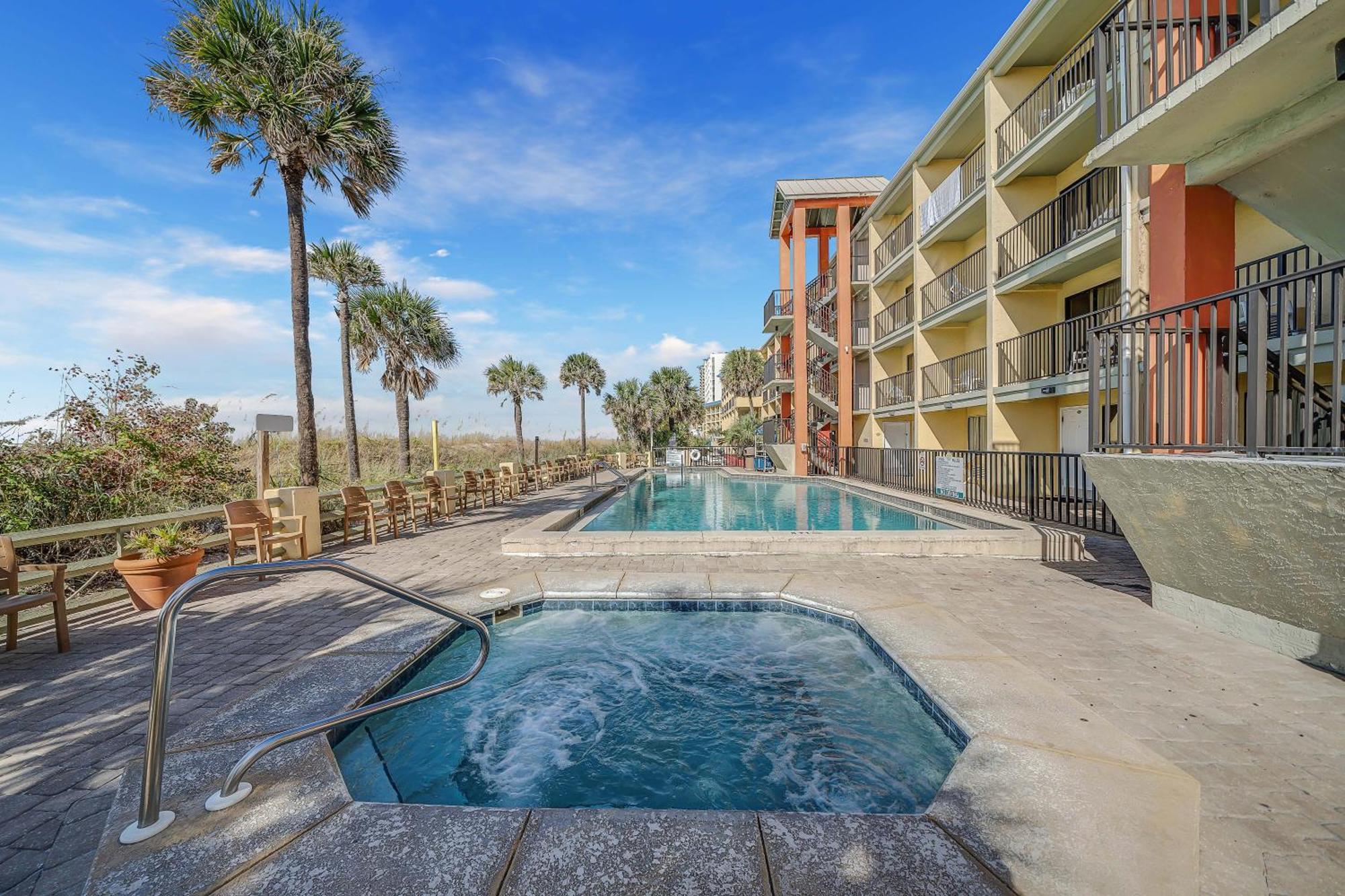 Ramada By Wyndham Panama City Beach / Beachfront Ngoại thất bức ảnh