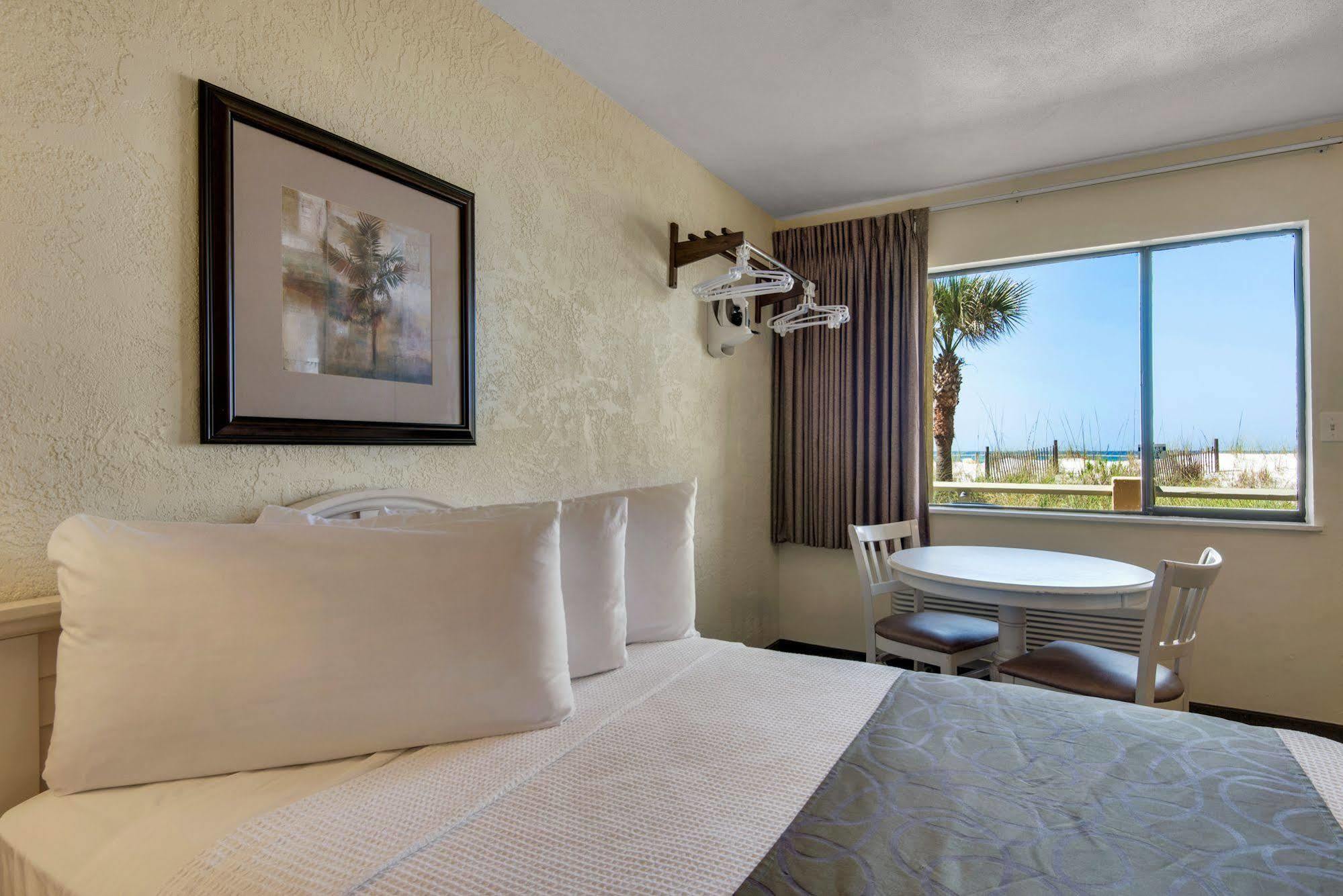 Ramada By Wyndham Panama City Beach / Beachfront Ngoại thất bức ảnh